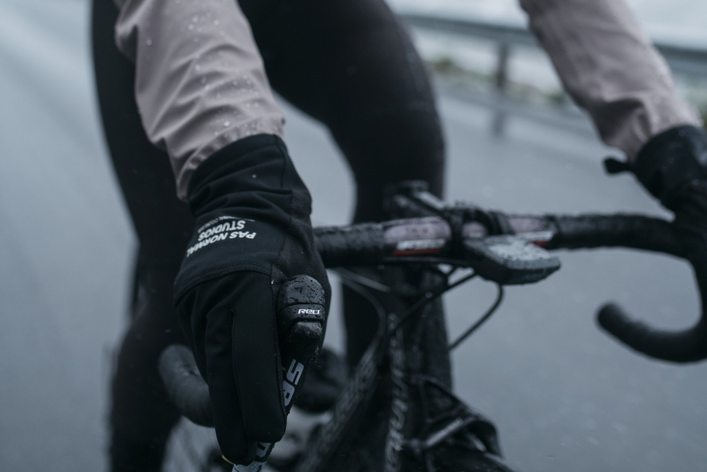 PNS Control Mid Gloves