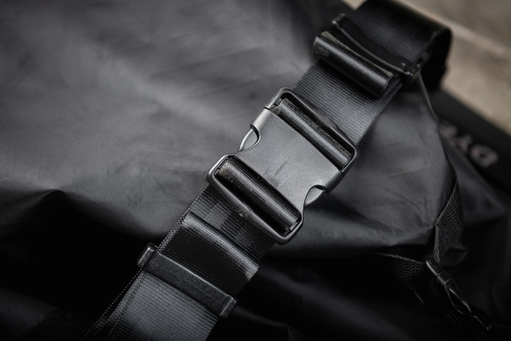 DYED IN THE WOOL Bullitt Cargo Bag 